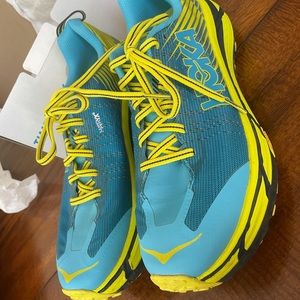 Hoka Women’s Evo Mafate2